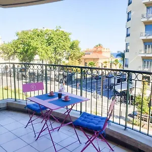 Appartement Résidence Les Domes, Piscine, Nice